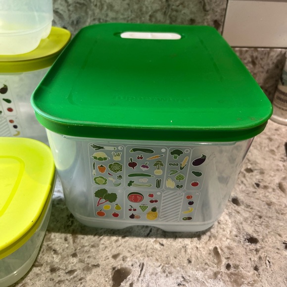 Tupperware Fridgesmart container set - Picture 6 of 6